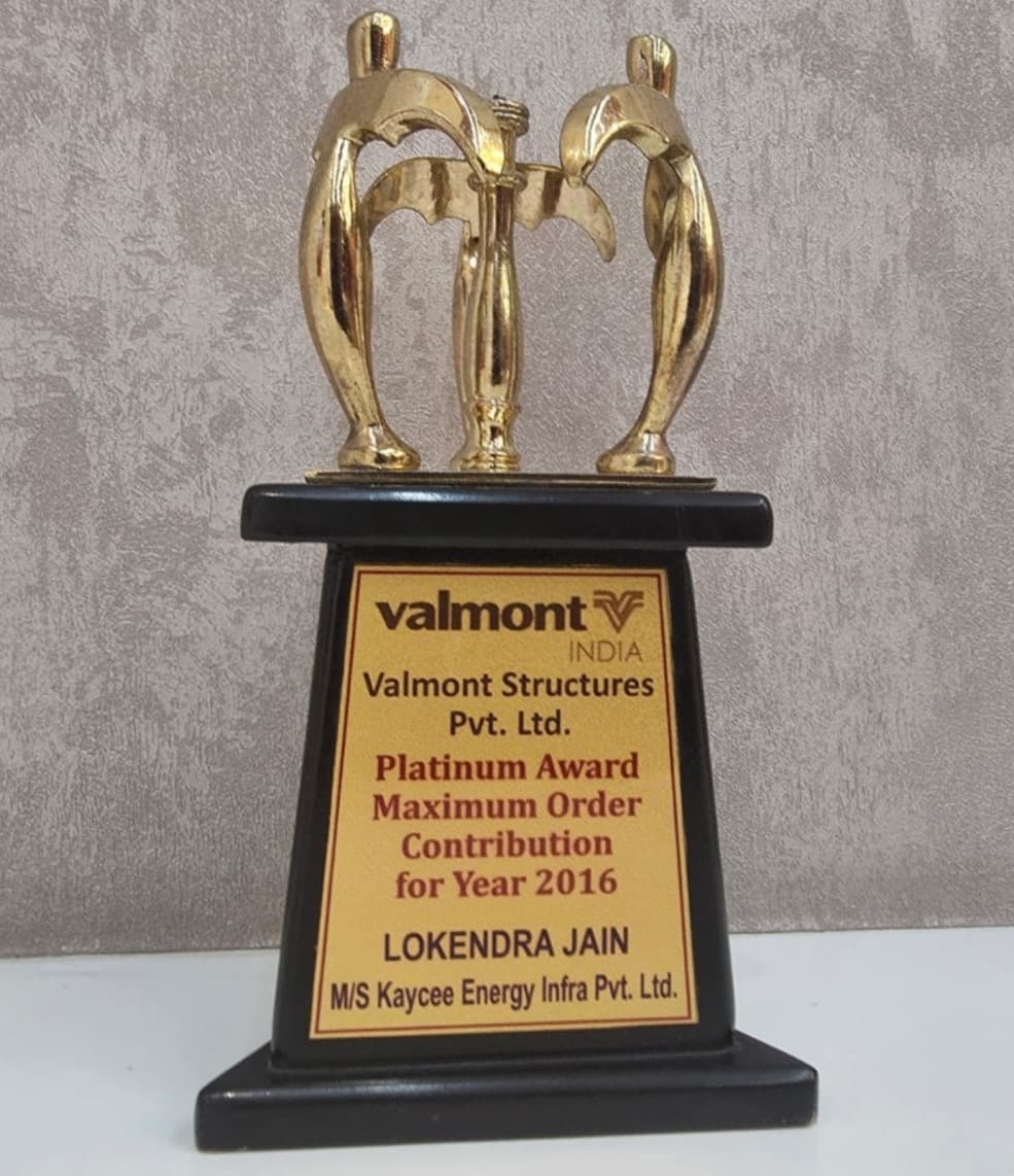 Valmont Structures Platinum Award